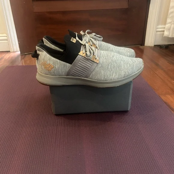 New Balance Women’s Dynasoft Nergize V3 Sneakers - Picture 7 of 15